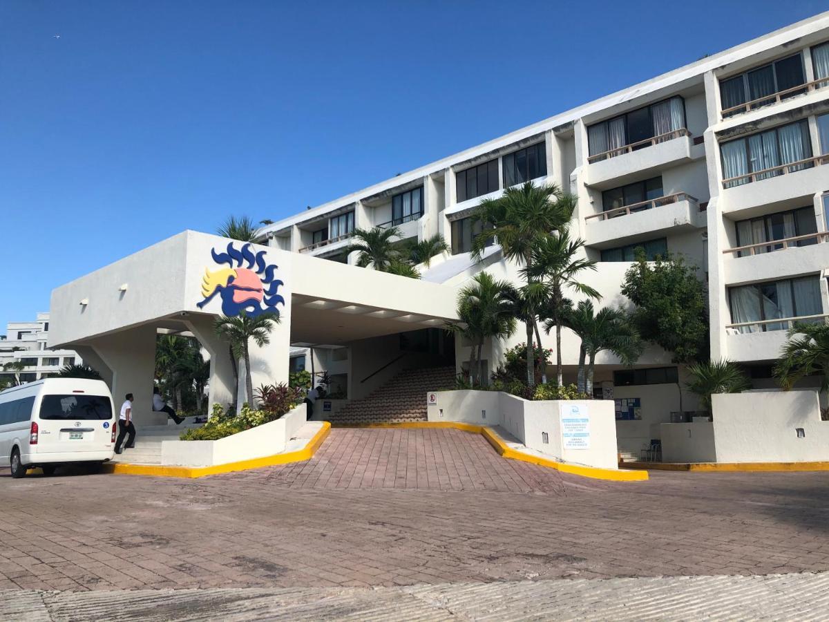 Rodero By Solymar Beach Front Condos In Hotel Zone Cancún Zewnętrze zdjęcie